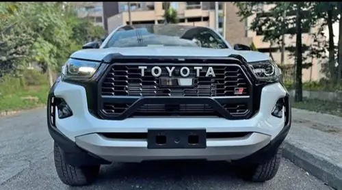 Toyota Hilux GR 2026