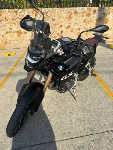 BMW F900Gs