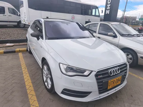 AUDI A3 2015