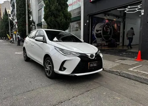 Toyota Yaris Sport 2023