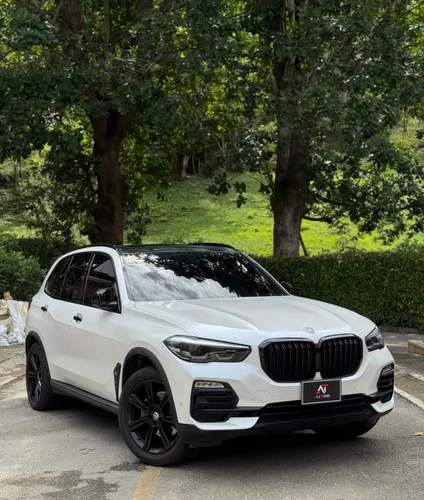 BMW X5  2021  40i  3.0T   AT