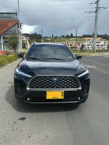 Toyota Corolla Cross híbrida 2023