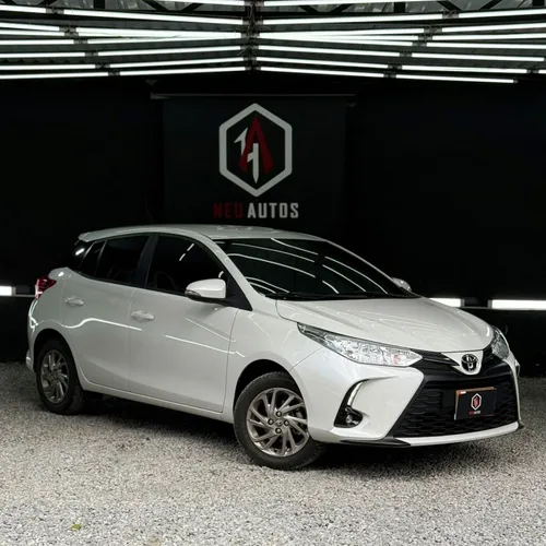 TOYOTA YARIS XS 2024 