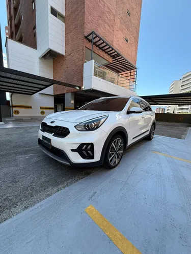 Kia Niro Zenith 2021 Único Dueno Híbrido Automático