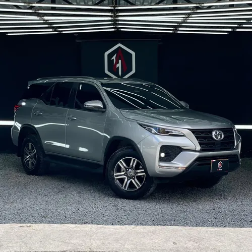 TOYOTA FORTUNER STREET DIESEL 2022