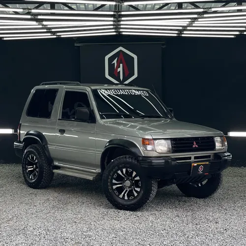 MITSUBISHI MONTERO 2.4 PAJERO 2007