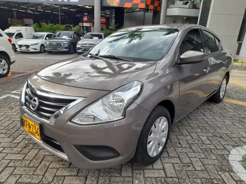 NISSAN VERSA 2018