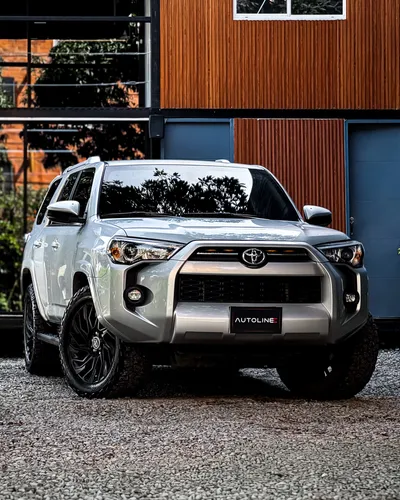 Toyota 4Runner SR5 B2 2022