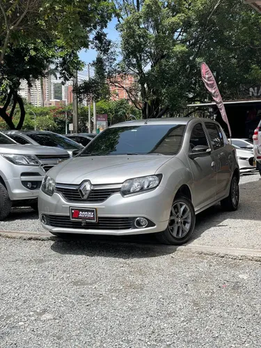RENAULT SANDERO LIFE 2020 MT 1.600L PLATA 50.500KMS.