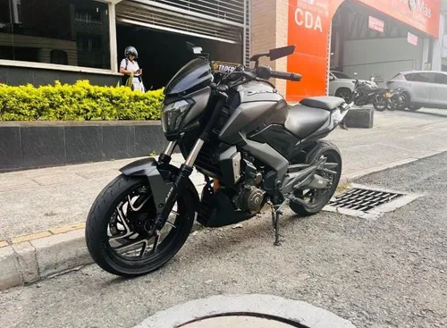 Bajaj Dominar 400 V1 2018