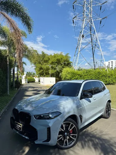 BMW X5 M60i Hibrida