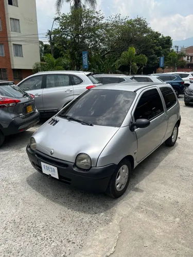 RENAULT TWINGO ACCESS