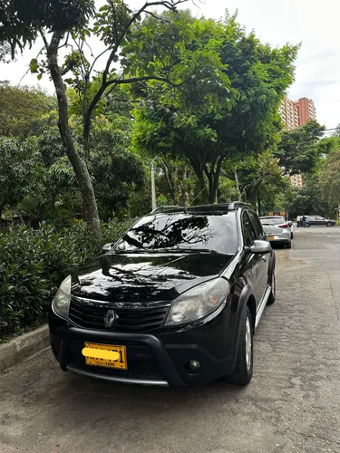 Renault Sandero Stepway 2011
