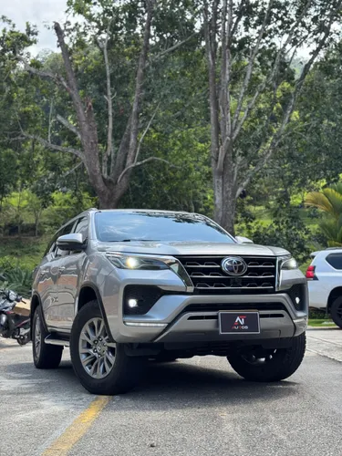 TOYOTA FORTUNER  2022  SRV  2.8  4x4