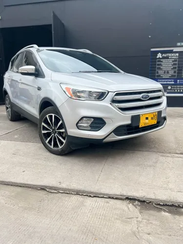 FORD ESCAPE 3 FL TITANIUM TP 2000CC 4X4 SUNROOF 2017