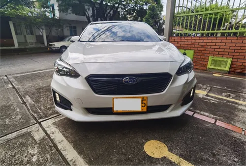Subaru Impreza Sport 2.0 Sedan