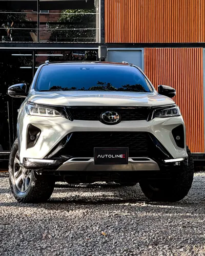 Toyota Fortuner SRX 2022