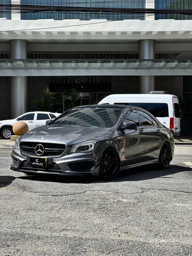 Mercedes Benz CLA 45 AMG