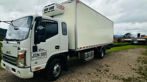 FURGÓN REFRIGERADO JAC JRR 3.8 