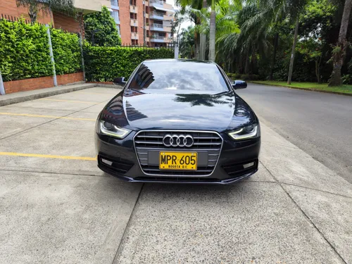 Audi A4 Luxury 2013