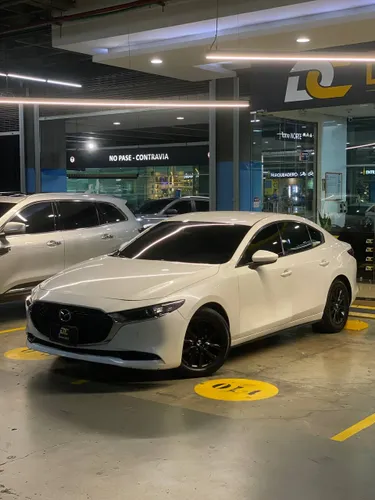 MAZDA 3 TOURING 2021