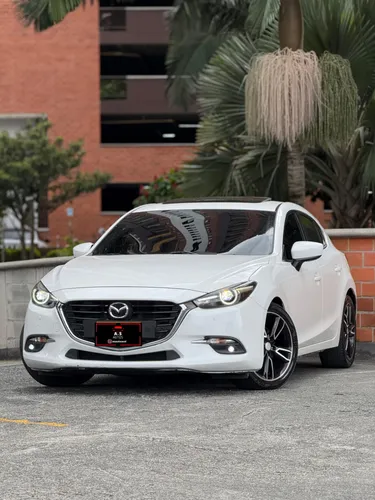 Mazda 3 2018 Sport Grand touring