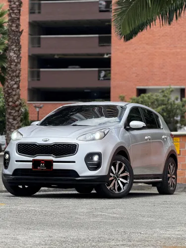  Kia Sportage 2017 LX con 81mil kms