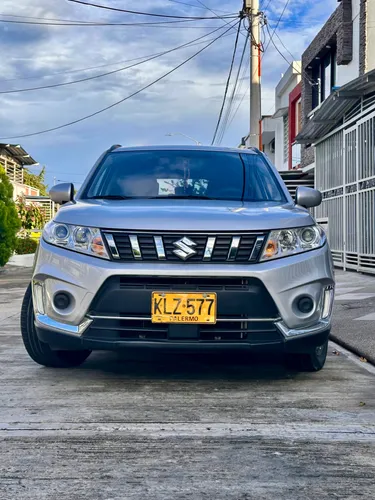 SUZUKI VITARA LIVE - COMO NUEVA