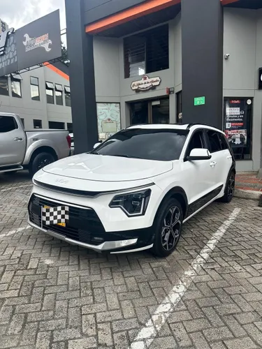 Kia Niro 2025 Hibrida  