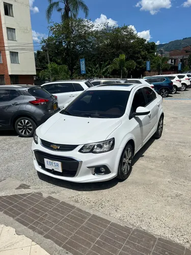 CHEVROLET SONIC LT