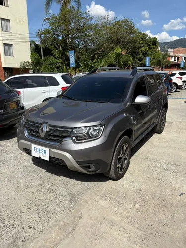 RENAULT DUSTER ICONIC