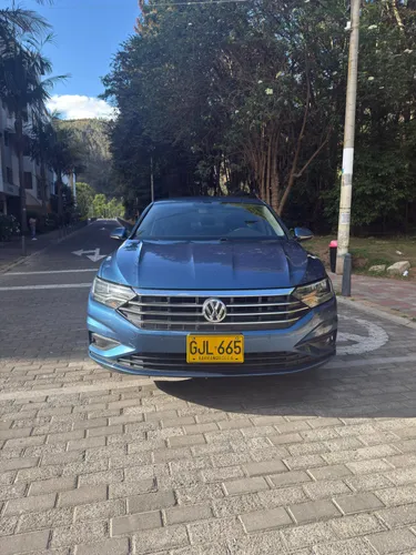 Volkswagen Jetta Comfortline 2020 1.4 Turbo