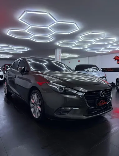 Mazda 3 Grand touring 2018