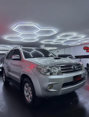 Toyota Fortuner SR5 2008