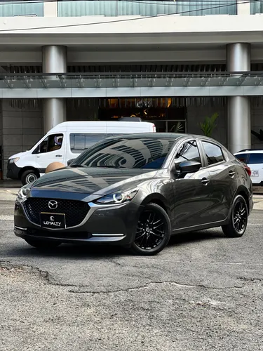 Mazda 2 Grand Touring LX Sedan