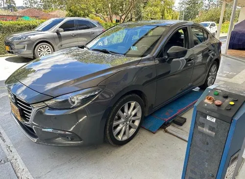Mazda 3 Grand Touring 2019