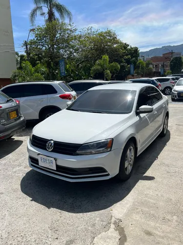 VOLKSWAGEN JETTA TRENDLINE