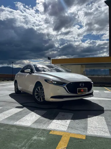 MAZDA 3 TOURING 2022 
