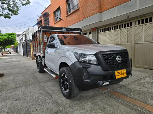 Nissan Frontier estacas Diesel 2.5 4x4