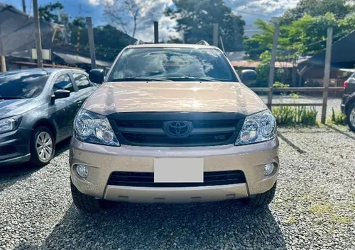 Toyota Fortuner 2009