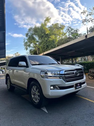 Toyota Sahara LC200 VX Imperial - 2019