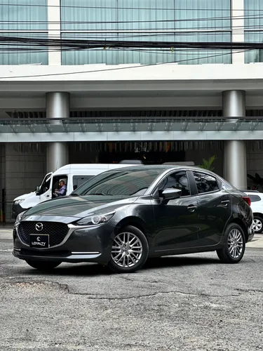 Mazda 2 Grand Touring LX Sedan