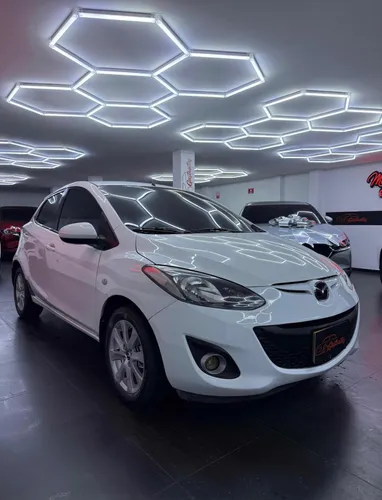 Mazda 2 2013
