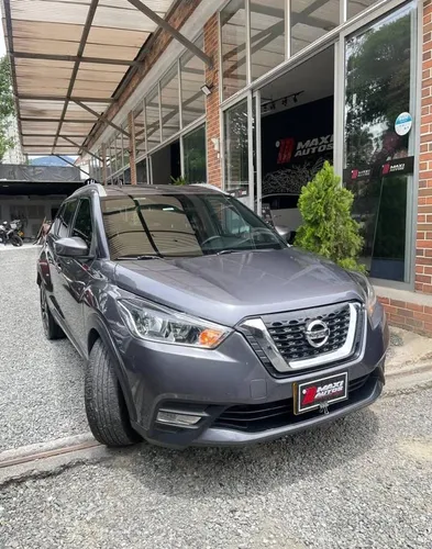 Nissan Kicks Advance 2018