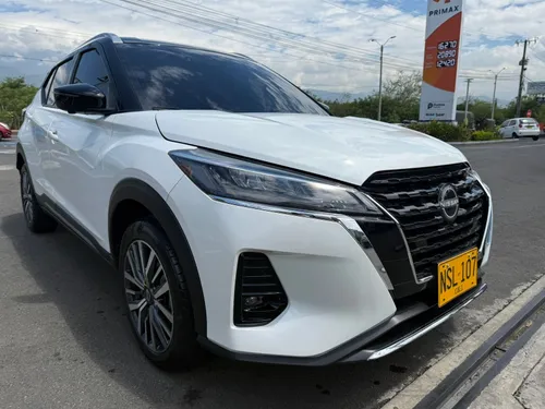 Nissan Kicks Exclusive 2025 NO PERMUTAS