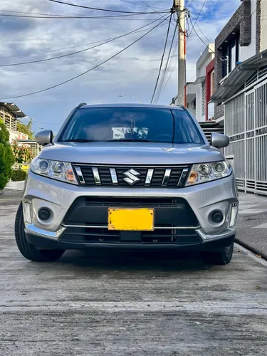 SUZUKI VITARA LIVE - COMO NUEVA