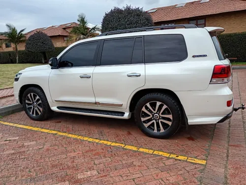 TOYOTA LC200 2018 BLINDAJE 2PLUS
