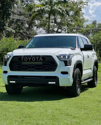 TOYOTA SEQUOIA TRD PRO HÍBRIDA 2025