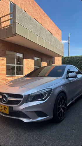 Mercedes Benz CLA 200 AMG 2015