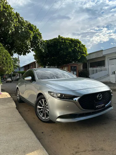 MAZDA 3 Touring HIBRIDO 2023 
